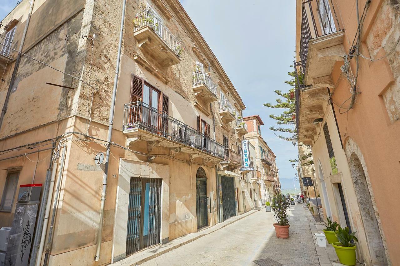 B&B Del Corso 알카모 외부 사진